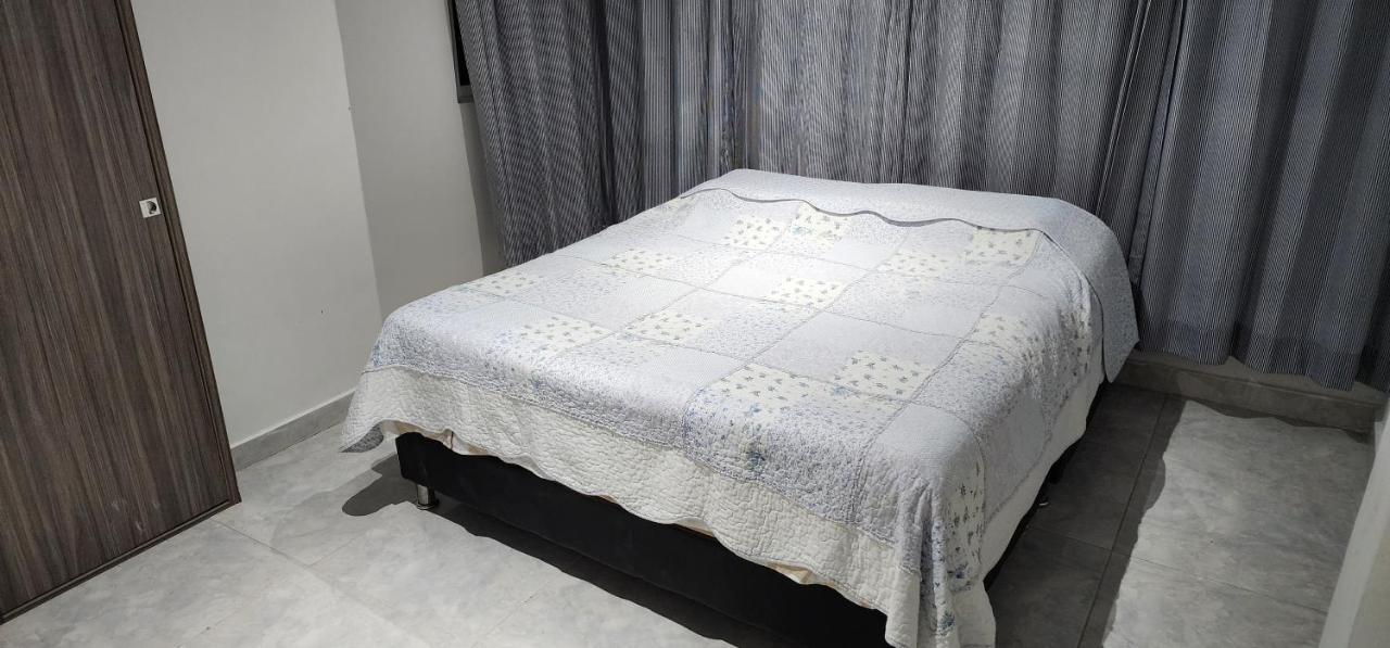 Hermoso Apartamento Iluminado Cerca Al Metropolita Apartment *